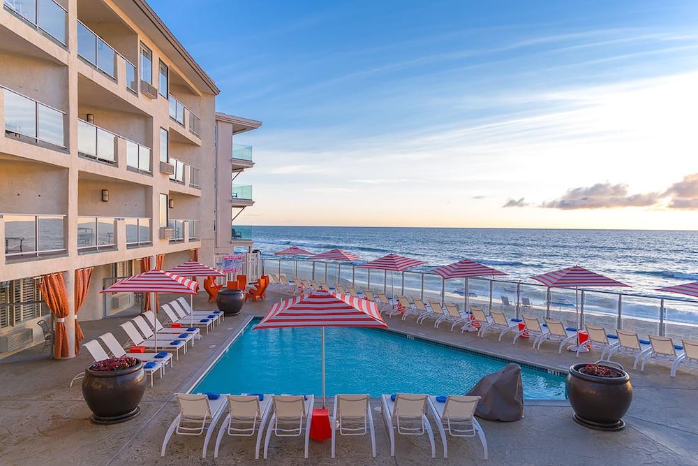 קארסלבד Beach Terrace מראה חיצוני תמונה